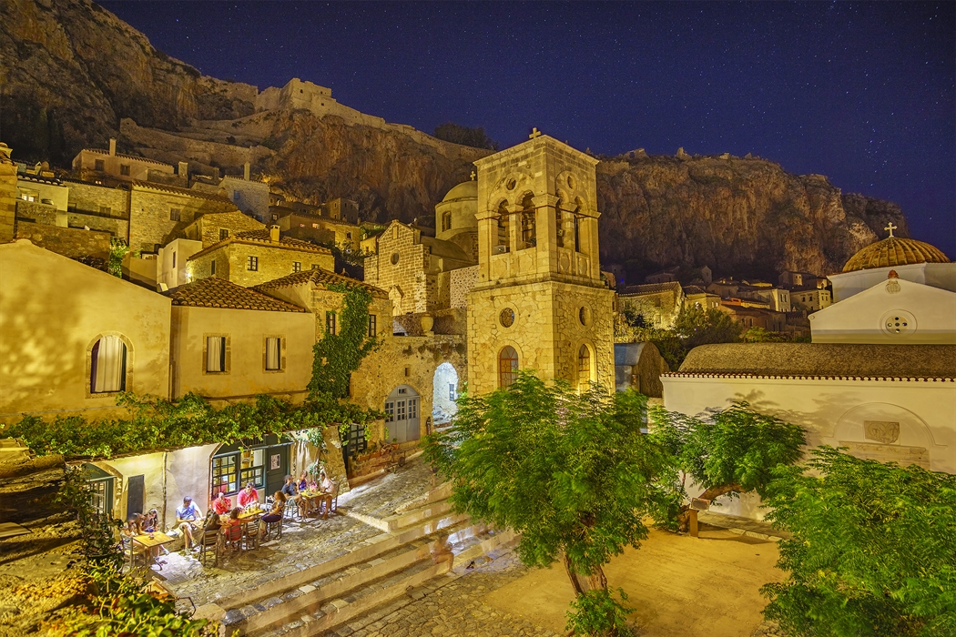 Monemvasia: Live your romantic fairytale in the Gibraltar of the East 1